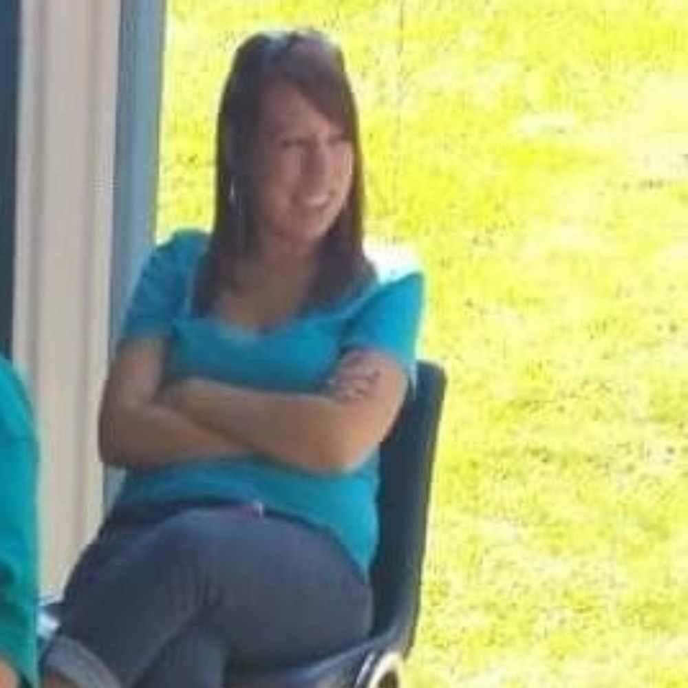 Meet your Posher, Crystal